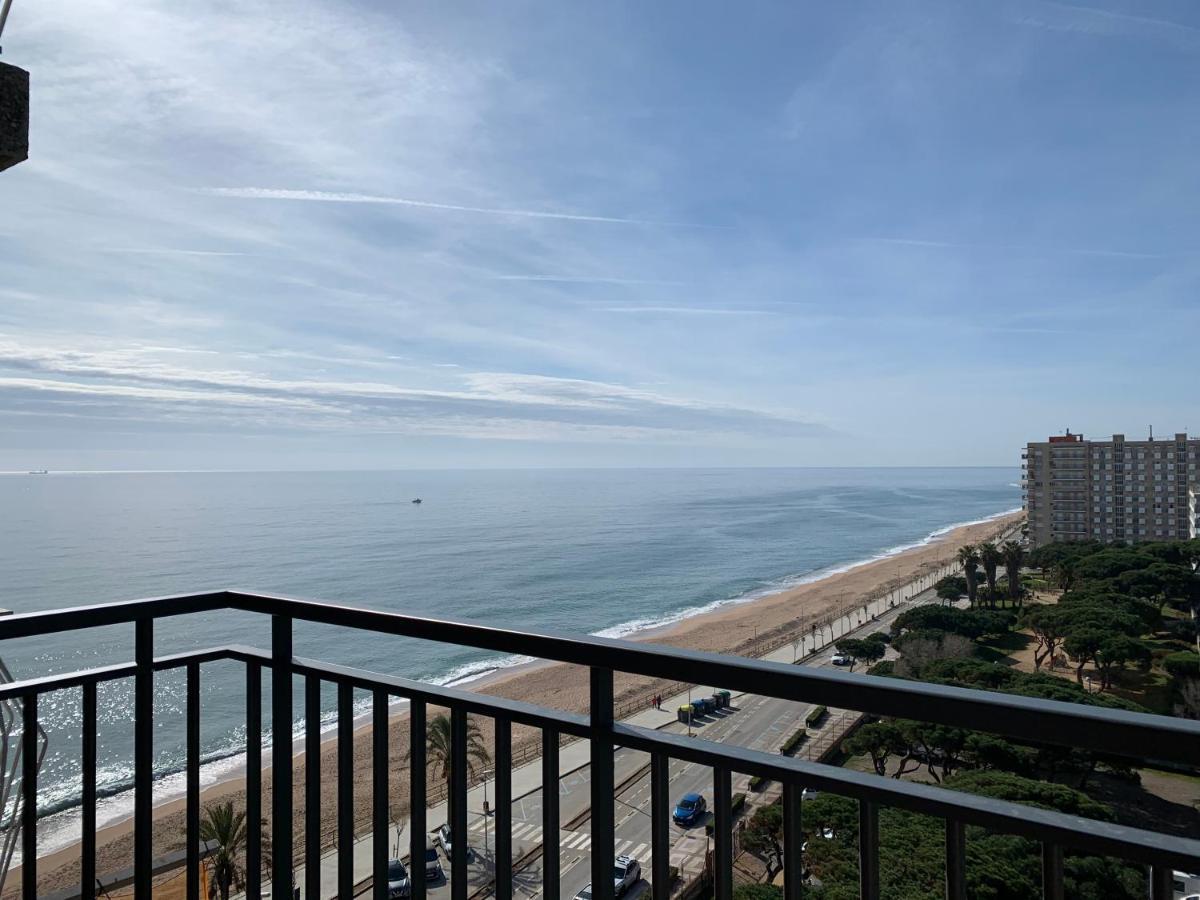Apartamento Primera Linea De Mar Enjoy The View 布拉内斯 外观 照片